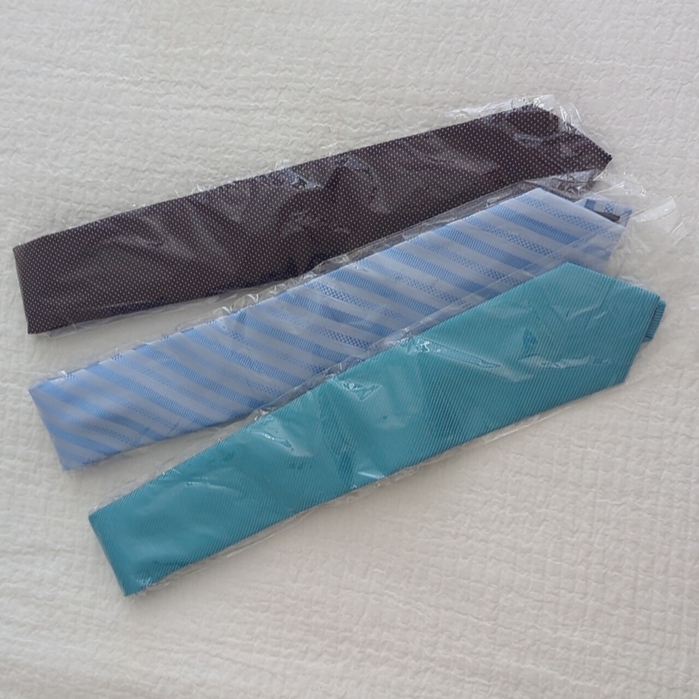 *NWOT* Bundle 3 ties